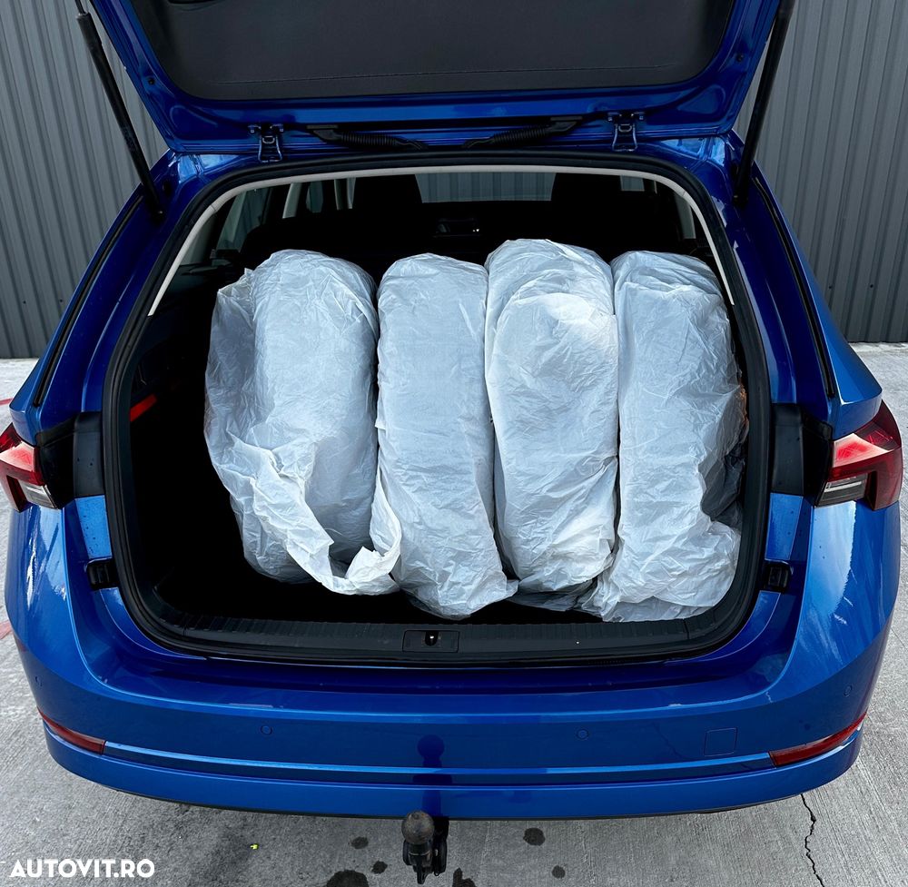 Skoda Octavia Combi 2.0 TDI Ambition - 22