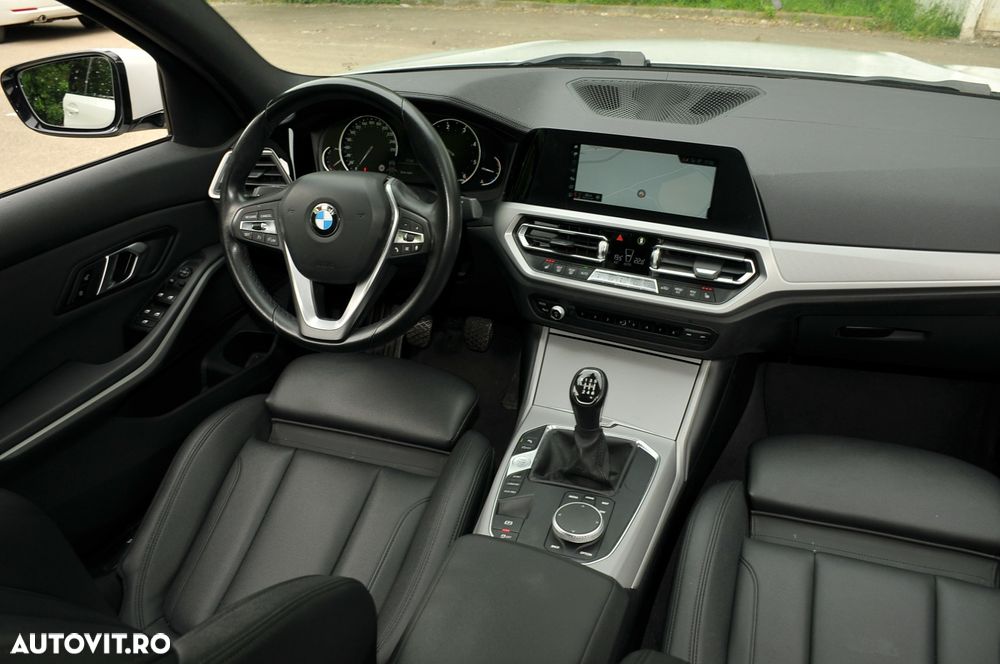 BMW Seria 3 318d Sport Line Shadow - 7
