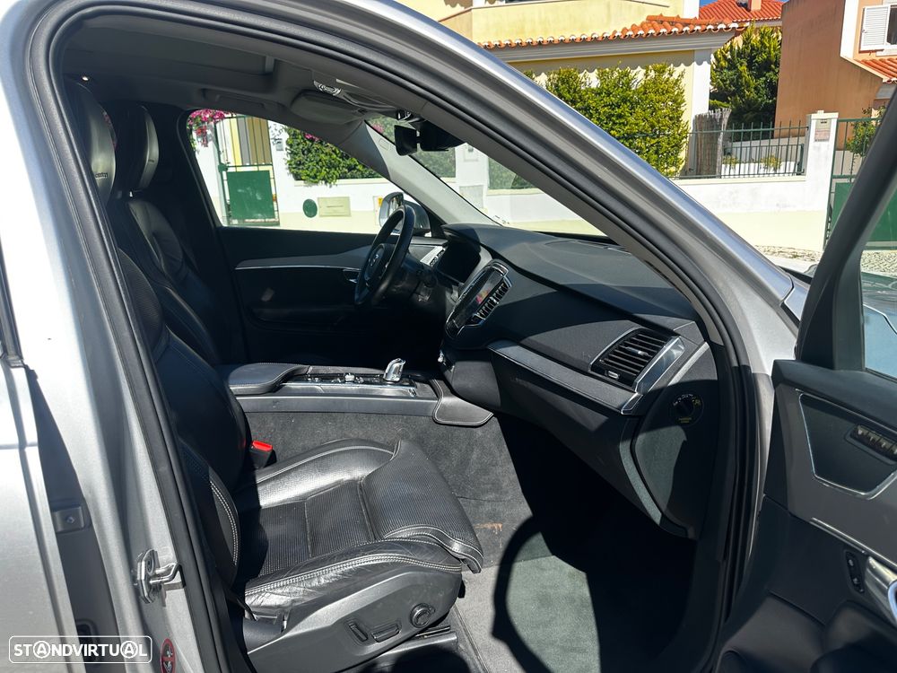 Volvo XC 90 - 7