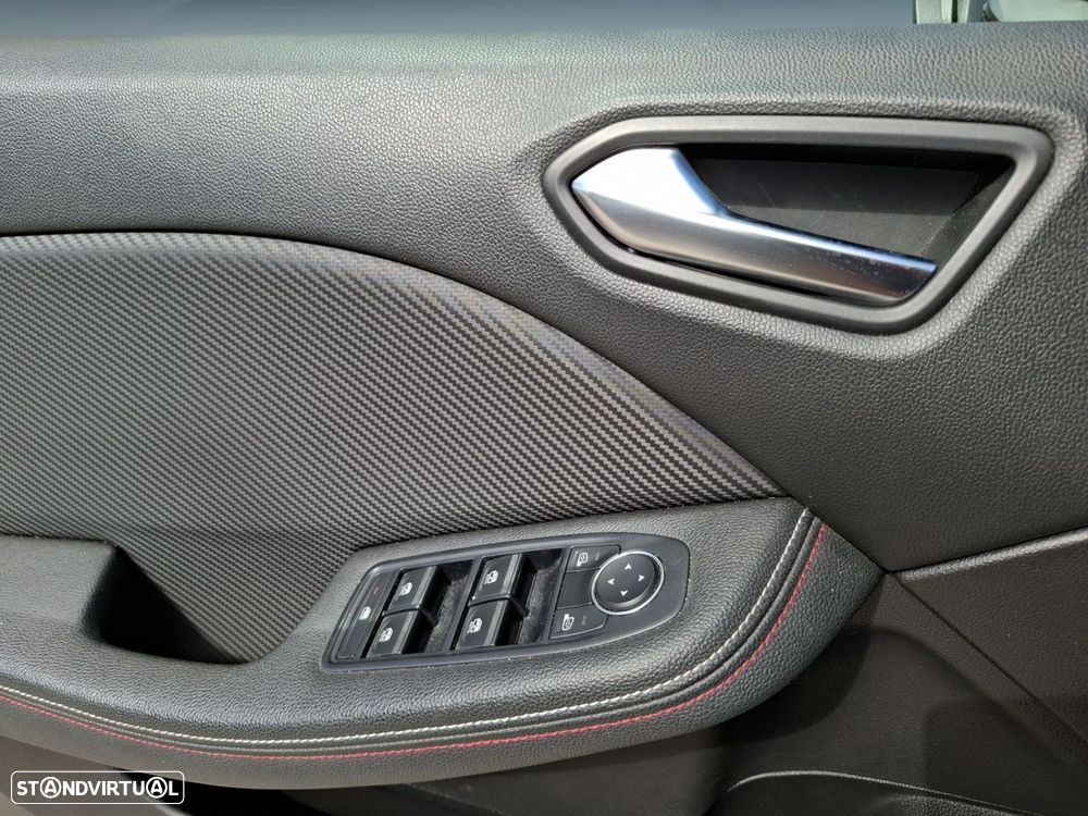 Renault Clio 1.0 TCe RS Line - 24