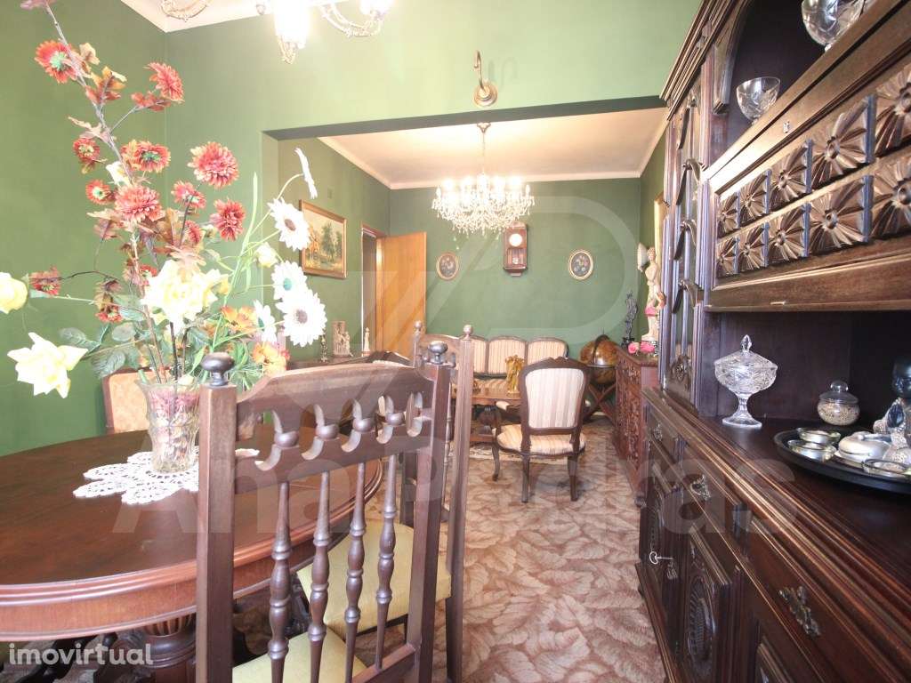 Apartamento T2+1 - Barreiro
Grande oportunidade de investimento. - Grande imagem: 2/13