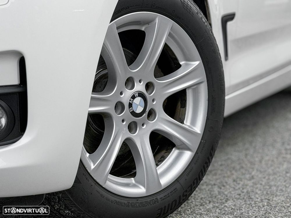 BMW 318 Gran Turismo - 6