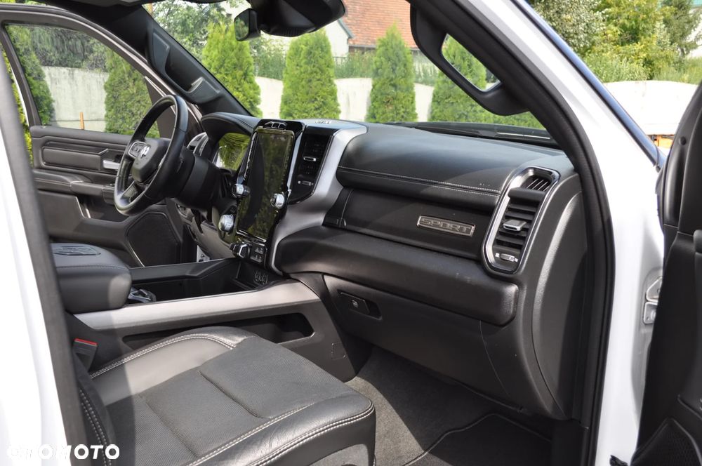 RAM 1500 5.7 Crew Cab Longbed Laramie Sport - 21