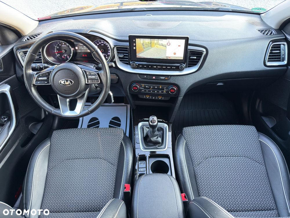 Kia XCeed 1.4 T-GDI L Business Line - 9