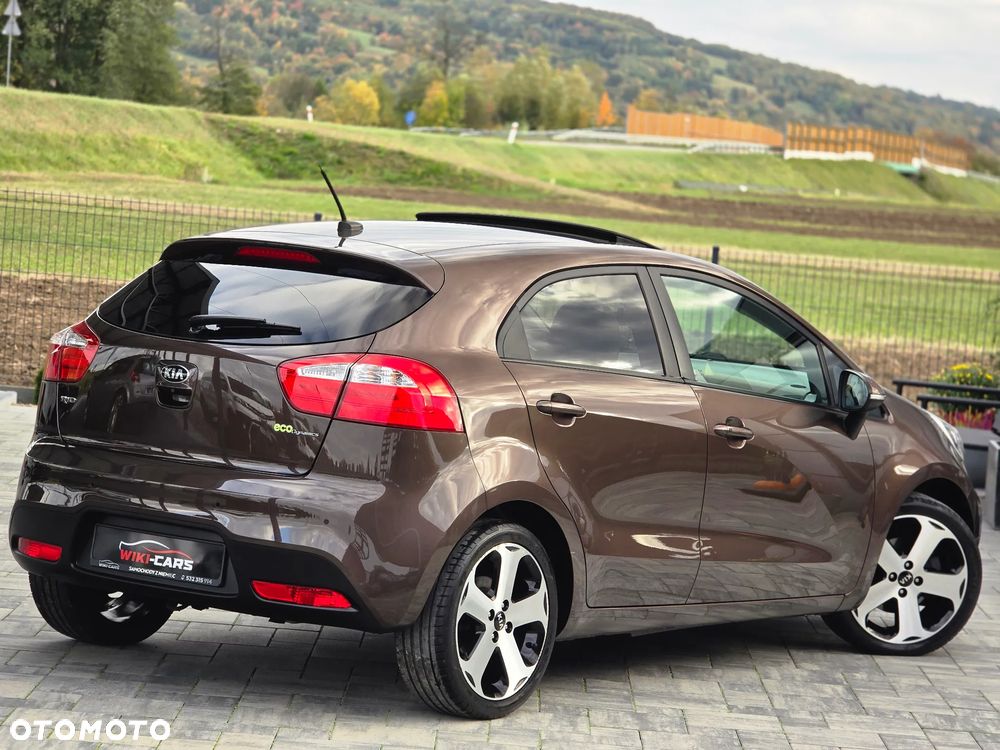 Kia Rio 1.4 Edition 7 - 13