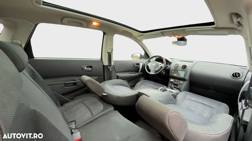 Nissan Qashqai+2 2.0 dCi DPF 4x4 tekna - 2