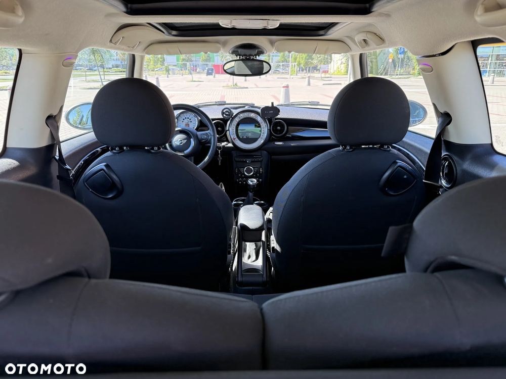 MINI Clubman Cooper S Hyde Park - 11