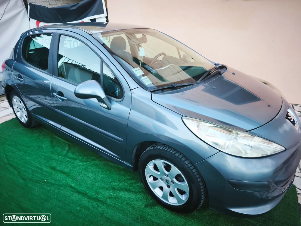 Peugeot 207 1.4 HDi Premium - 5