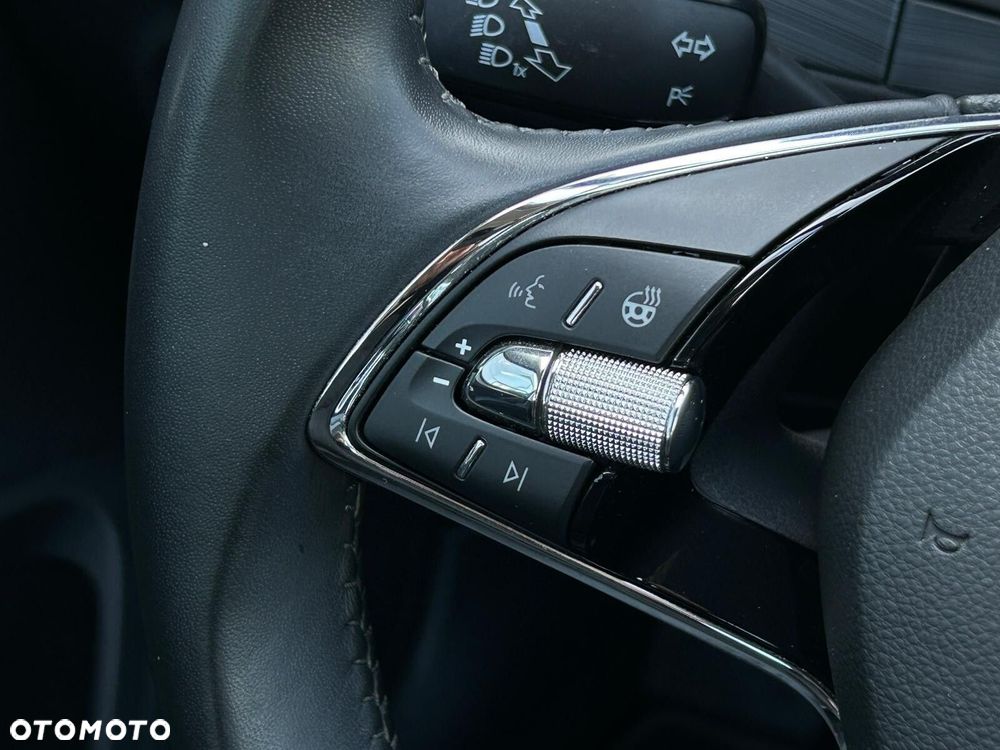 Skoda Superb 2.0 TSI Ambition DSG - 24