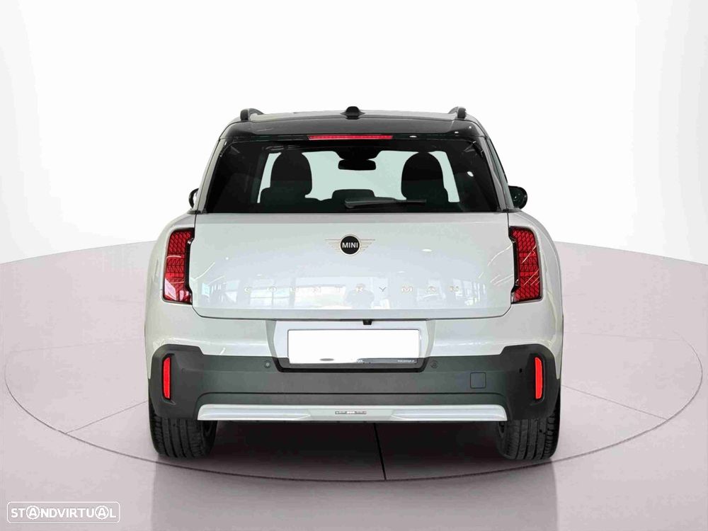 MINI Countryman E Favoured L - 4