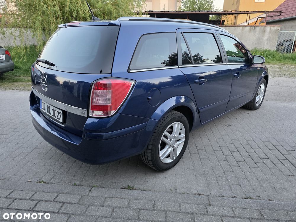 Opel Astra 1.8 Sport - 3
