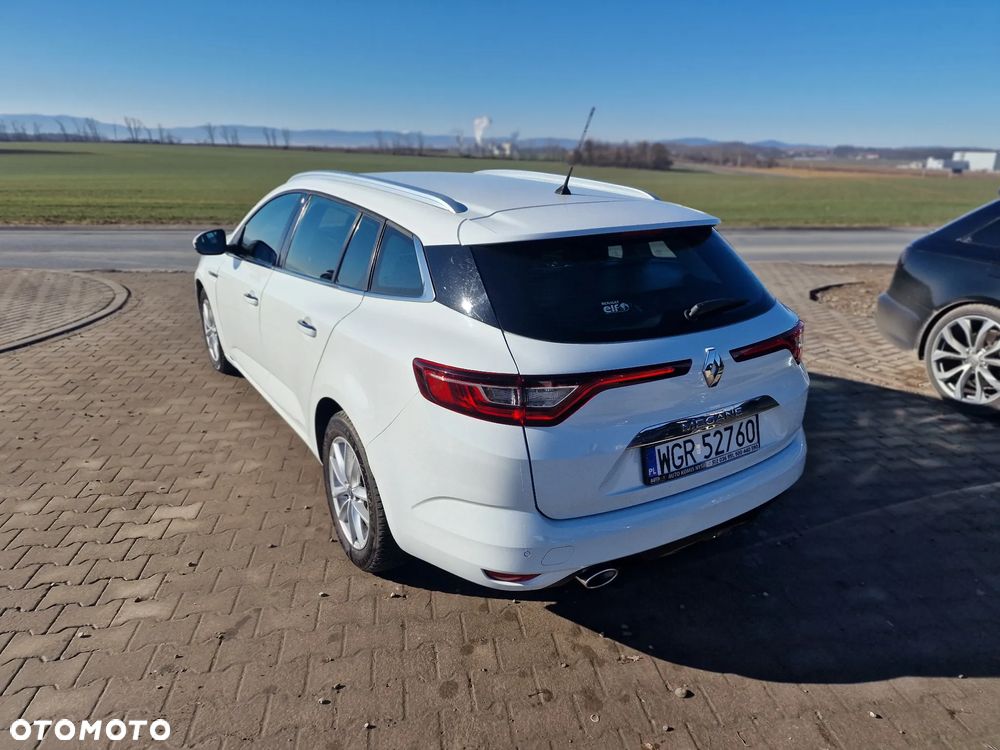 Renault Megane 1.5 dCi Bose EDC - 16