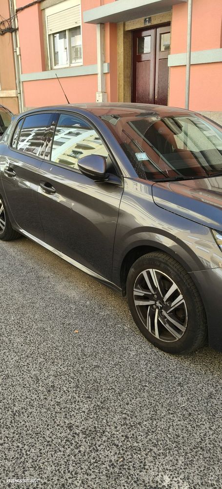 Peugeot 208 1.2 PureTech GT EAT8 - 6
