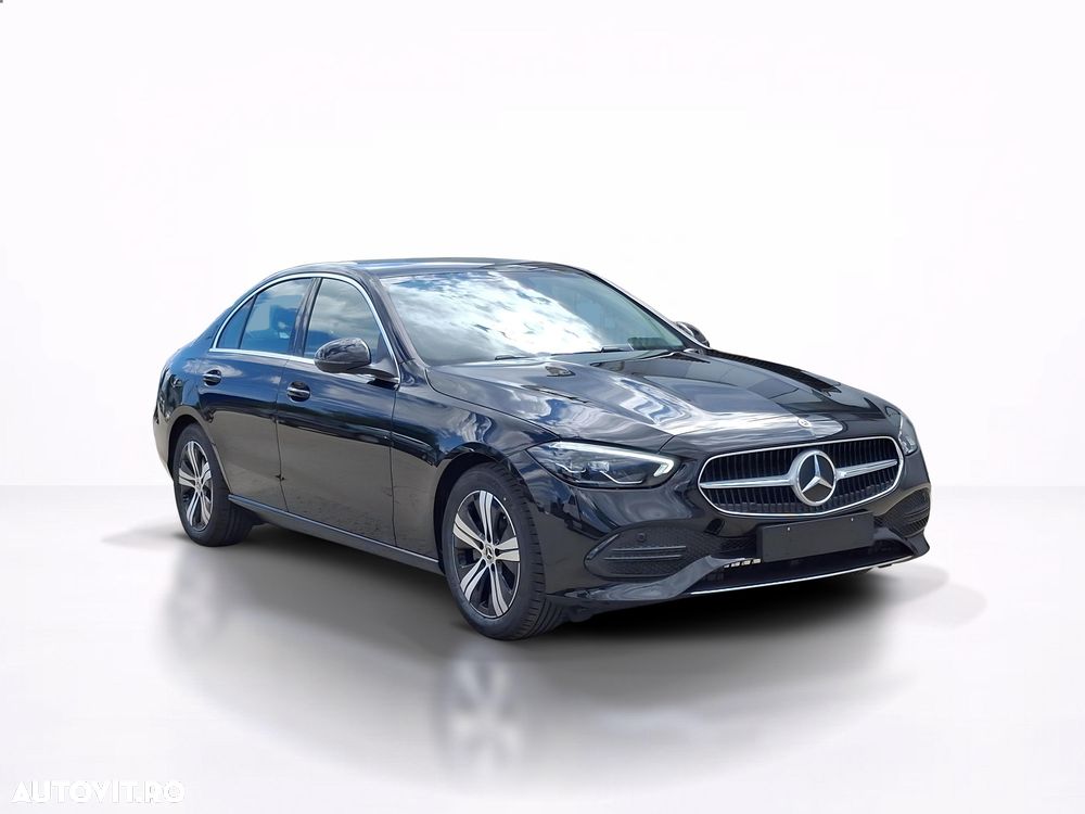 Mercedes-Benz C - 8