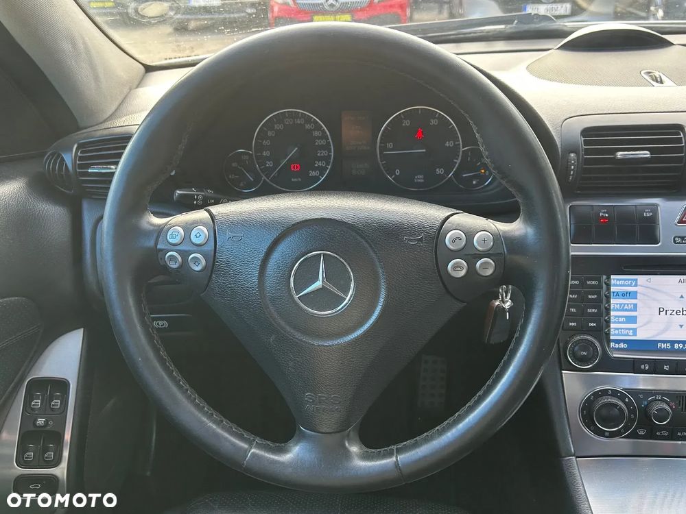 Mercedes-Benz Klasa C 200 T CDI Avantgarde - 14