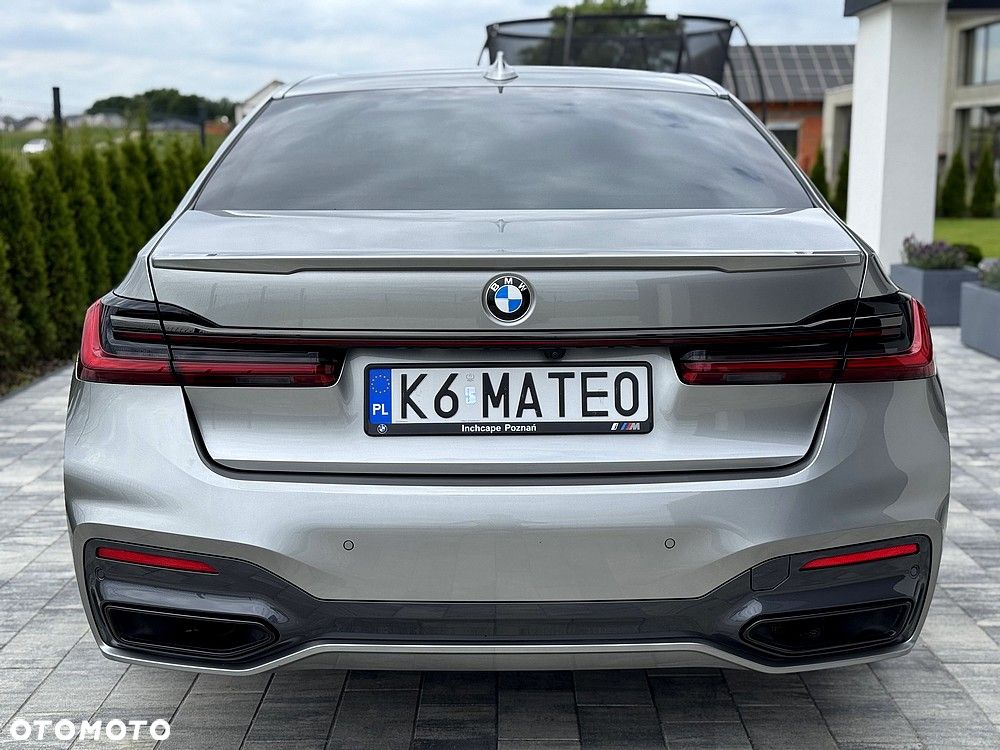 BMW Seria 7 750Ld xDrive sport - 11