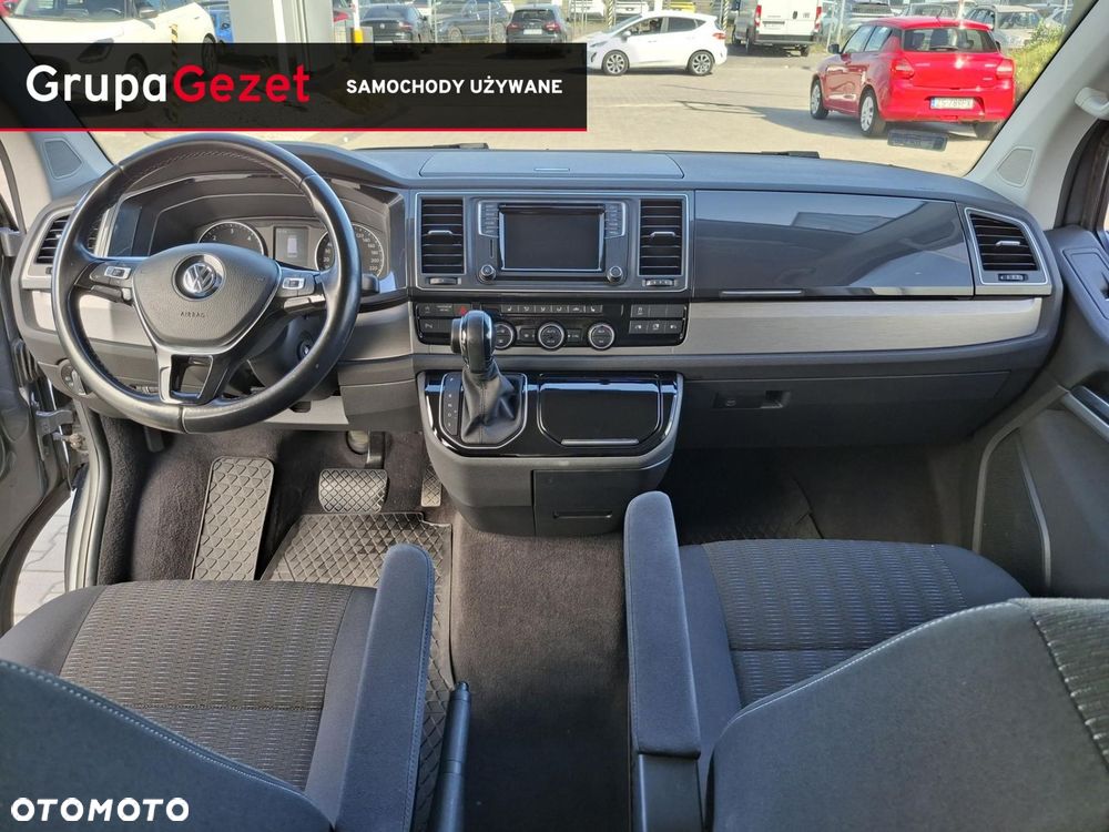 Volkswagen Multivan - 11
