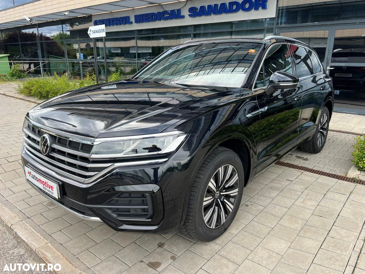 Volkswagen Touareg V6 TDI 4MOTION Elegance - 2