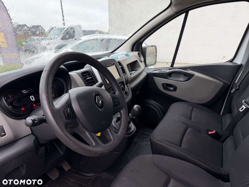 Renault Trafic - 8