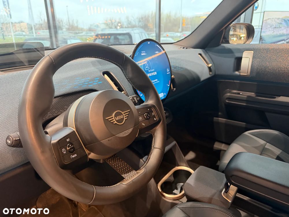 MINI Countryman - 18