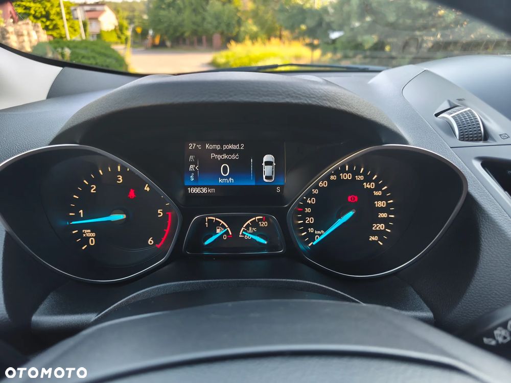 Ford Kuga 2.0 TDCi 4x4 Titanium - 29