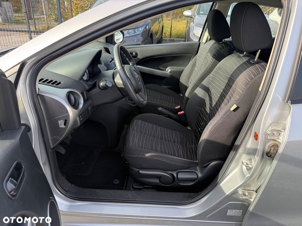 Mazda 2 - 15