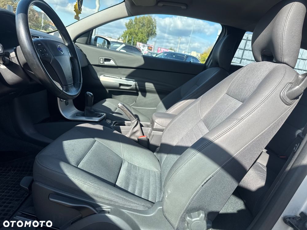 Volvo C30 2.0 Kinetic - 22