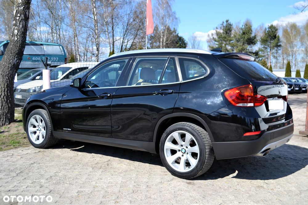 BMW X1 xDrive18d Sport Line - 5