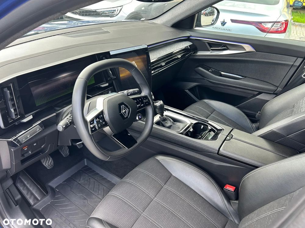 Renault Austral 1.3 TCe mHEV Techno - 8