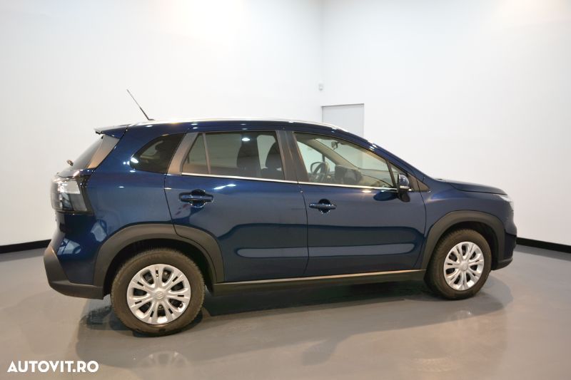 Suzuki S-Cross - 4