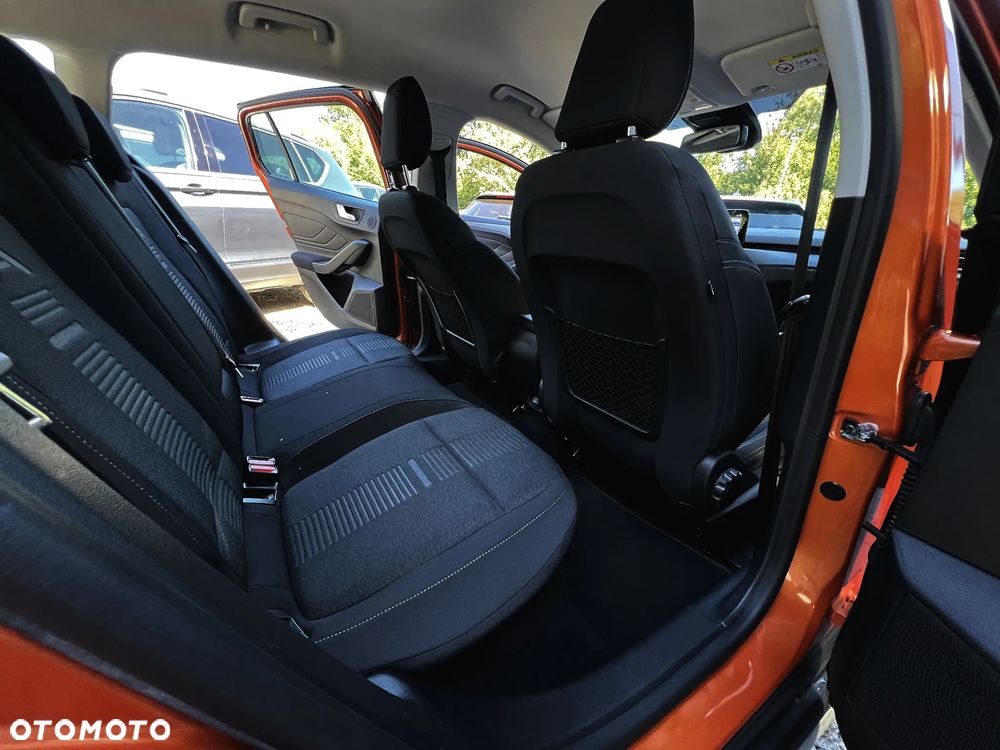 Ford Focus SW 1.5 EcoBoost S&S ACTIVE - 18