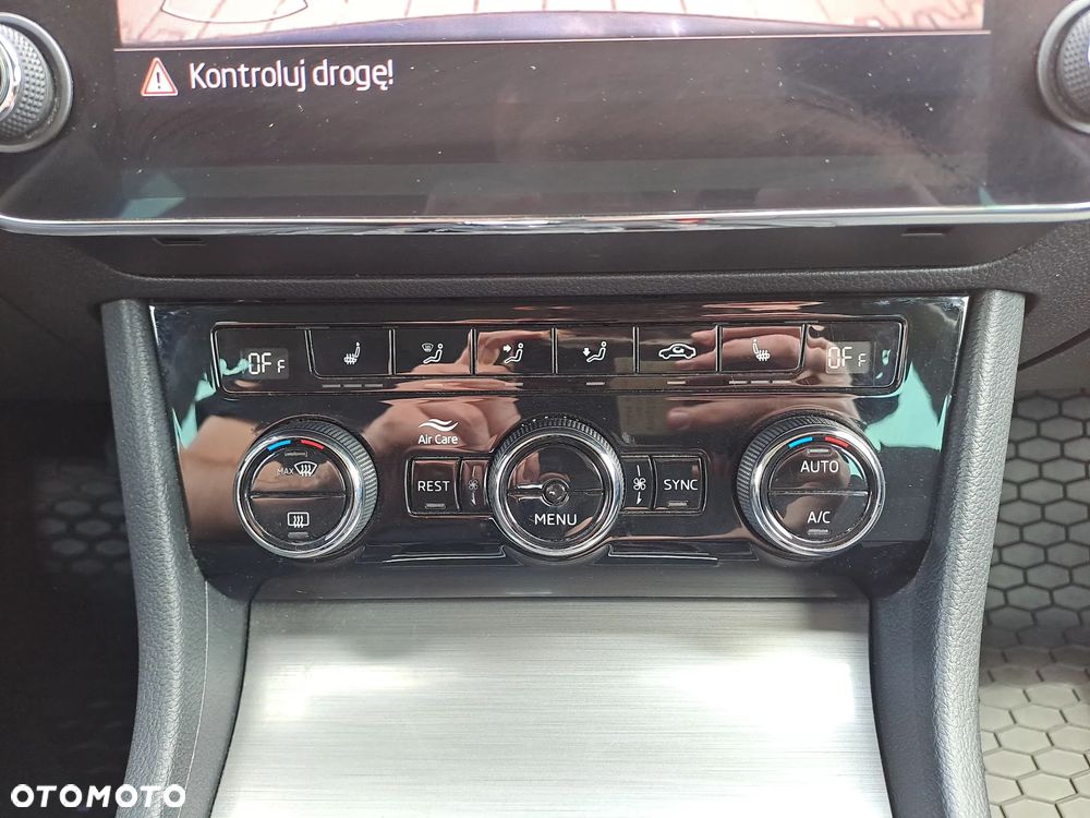 Skoda Superb 1.5 TSI Style DSG - 17