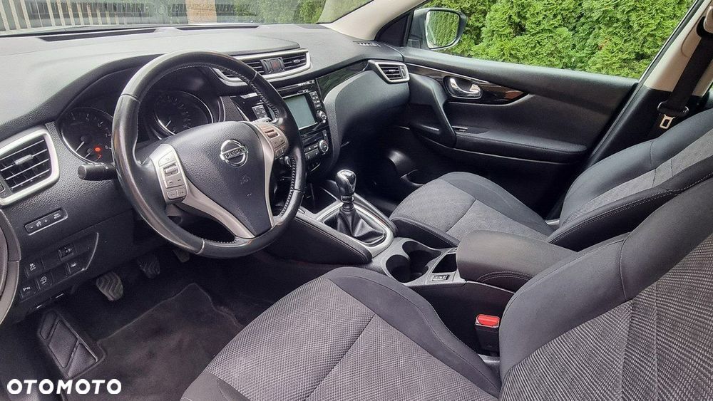 Nissan Qashqai - 11