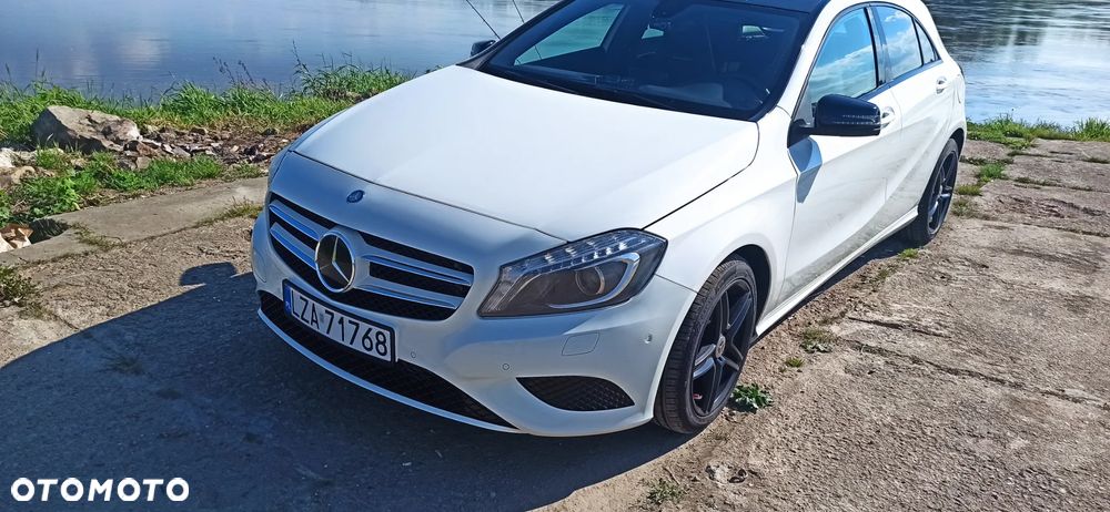 Mercedes-Benz Klasa A 180 (BlueEFFICIENCY) 7G-DCT - 4