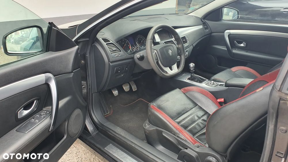 Renault Laguna 2.0 dCi Monaco GP2 - 7