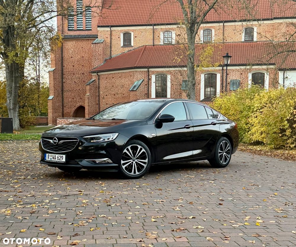 Opel Insignia - 8