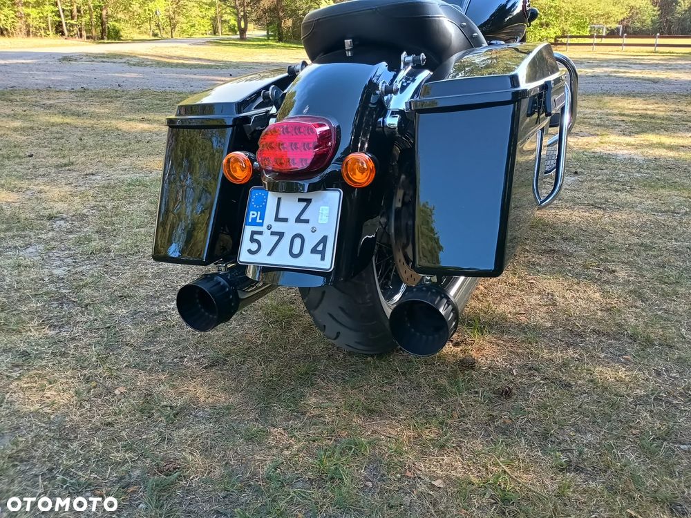 Harley-Davidson Touring Road King - 12