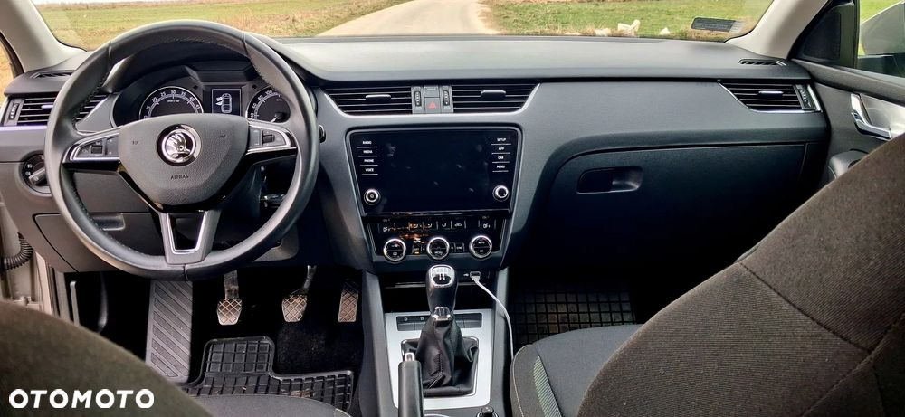 Skoda Octavia 1.6 TDI SCR Ambition - 13
