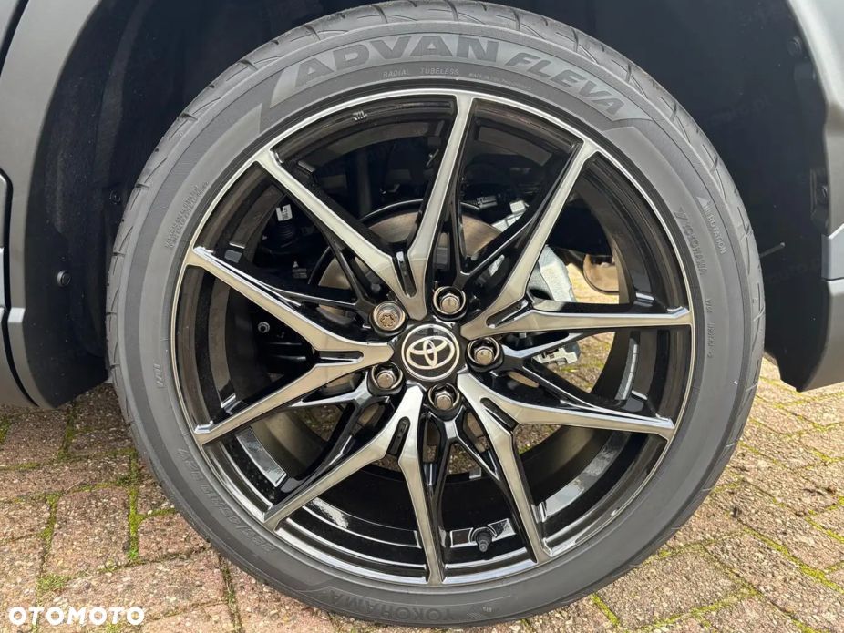 Toyota Corolla Cross - 11