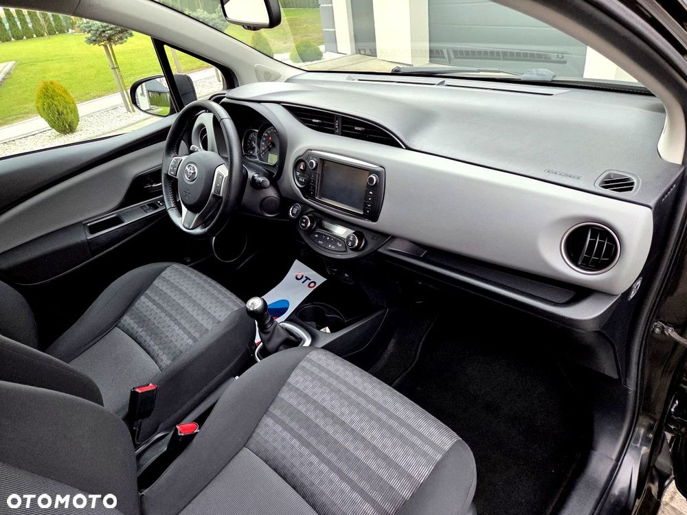 Toyota Yaris - 18