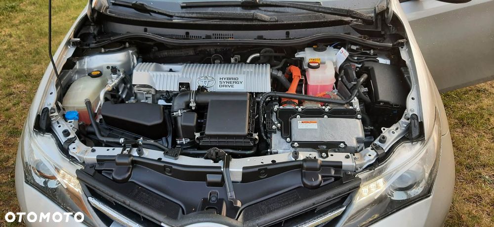 Toyota Auris 1.8 HSD Luna - 12