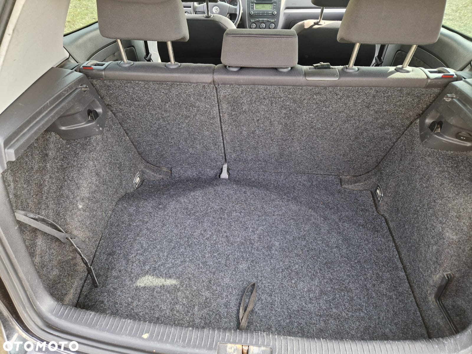 Volkswagen Golf V 2.0 TDI Comfortline - 9