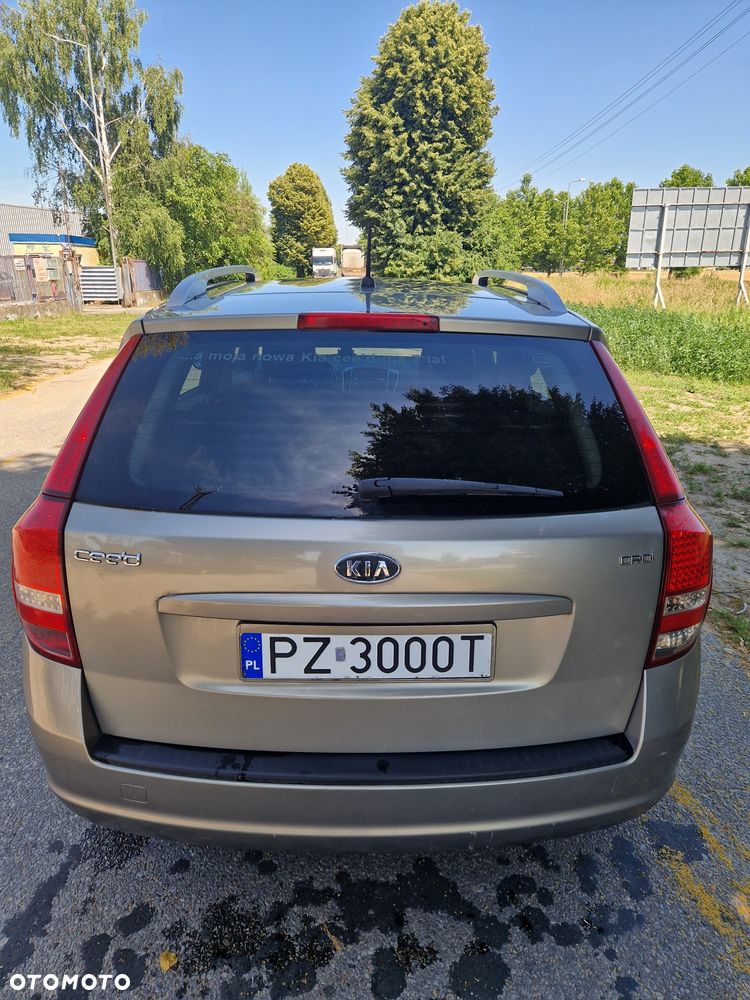 Kia Ceed - 5