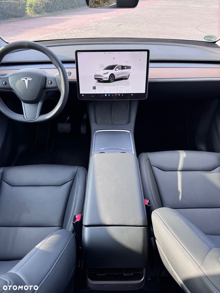 Tesla Y Model Long Range Dual Motor AWD - 8