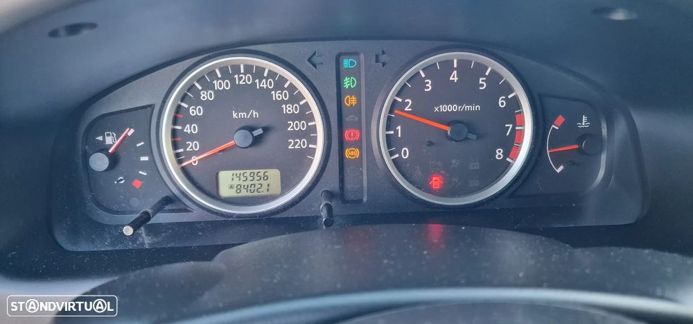Nissan Almera 1.5 Sport - 2