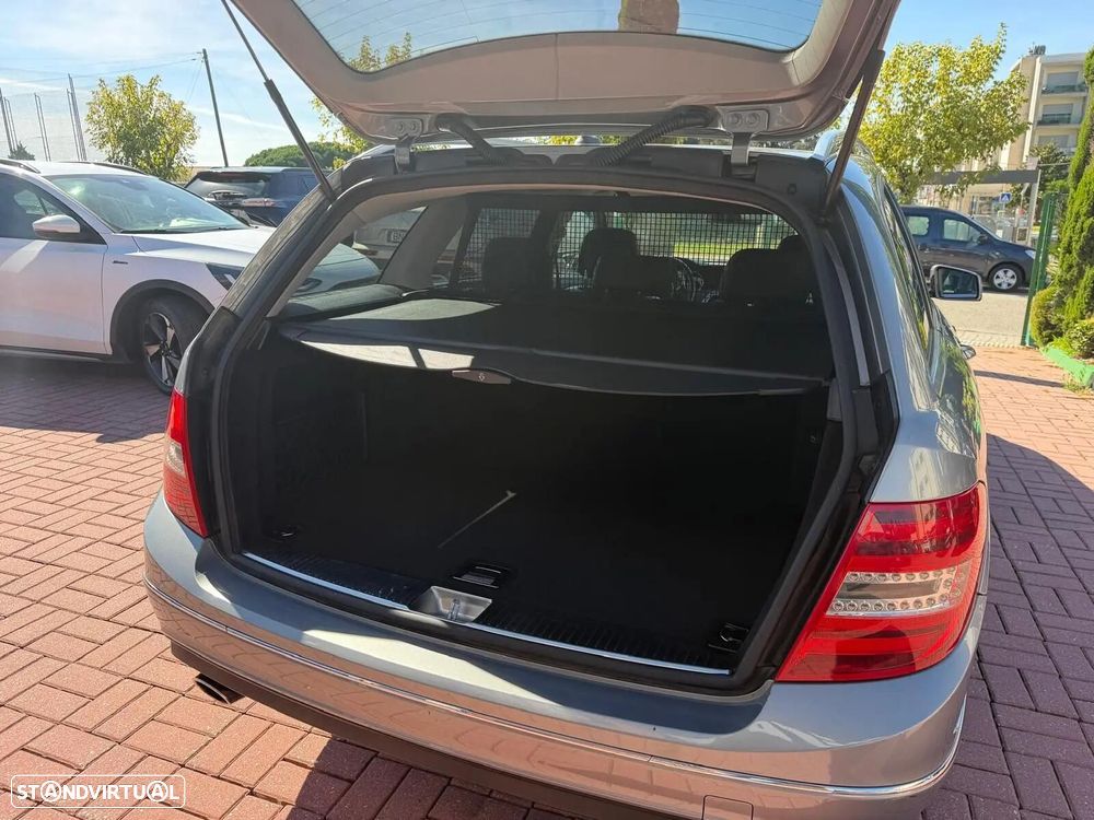 Mercedes-Benz C 250 (BlueTEC) d 4Matic Station 7G-TRONIC Avantgarde - 17