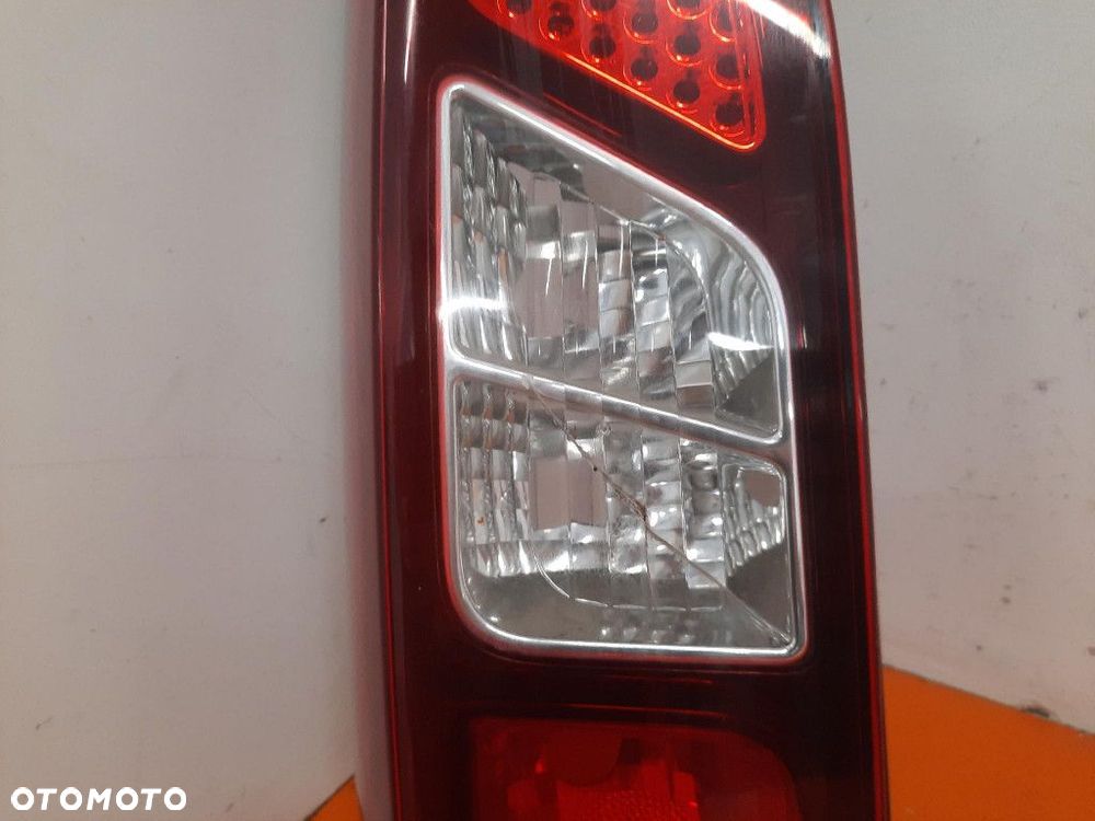 PEUGEOT PARTNER II 08-18 LAMPA TYŁ LEWA ZEWNĘTRZNA 9680545280 - 3