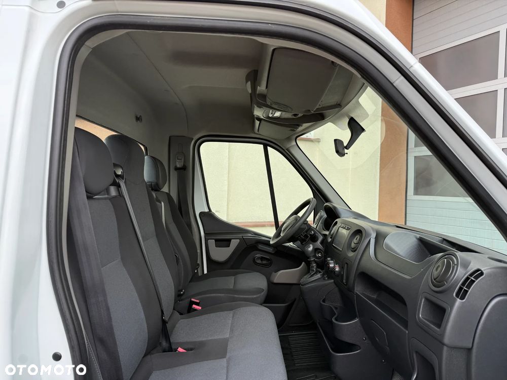 Renault Master Skrzyniowy - 23