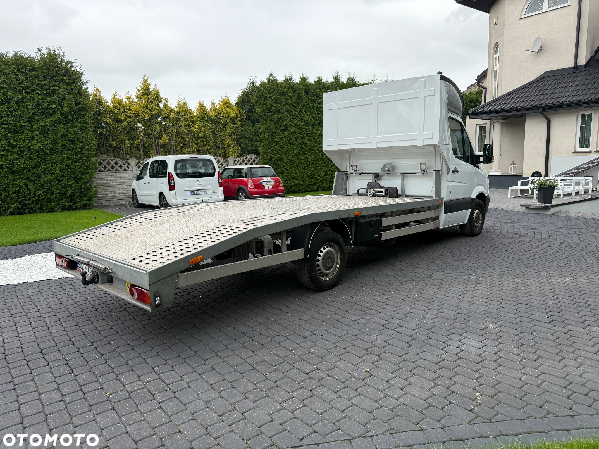 Mercedes-Benz Sprinter - 8
