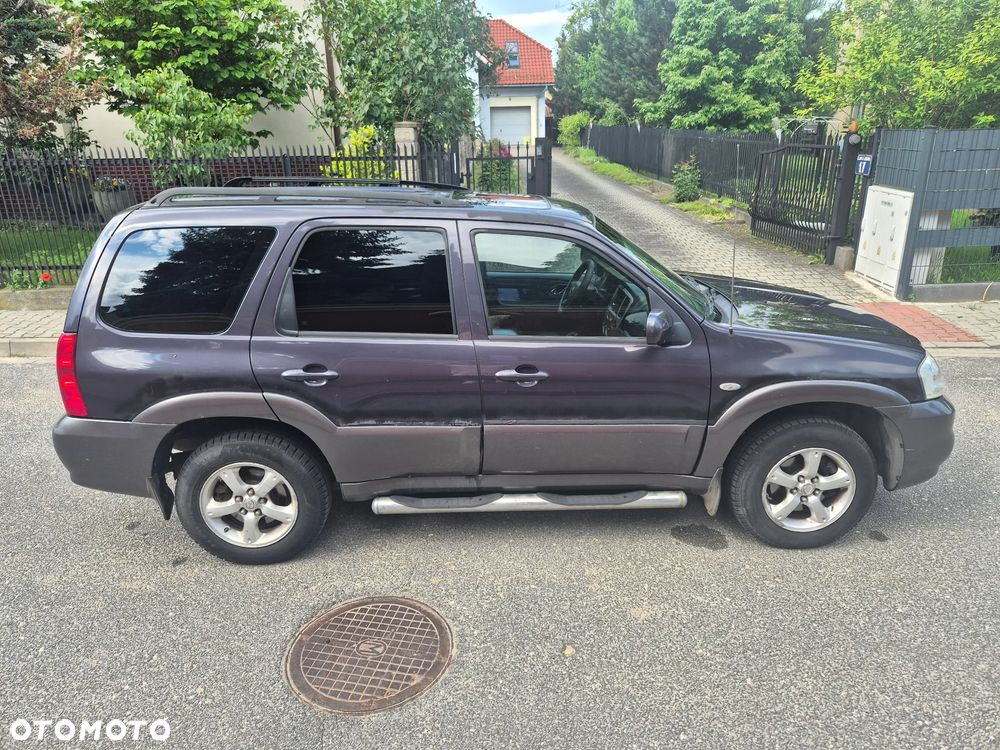 Mazda Tribute 2.3 Comfort - 4